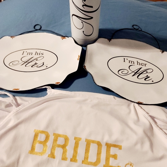Bride and Groom Bundle.Bride Tank size LG wall plagues and drink container - Picture 6 of 14